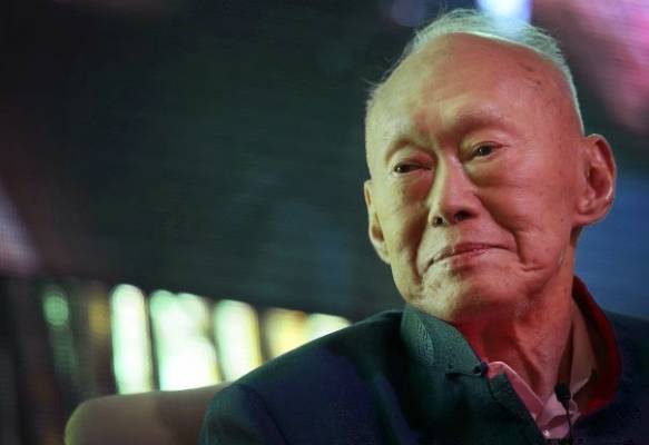 Lee Kuan Yew, founder of modern Singapore, dies at 91