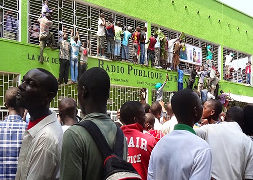 Press law debate and journalist's release signal hope for Burundi's media