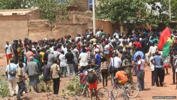 Thomas Sankara remains: Burkina Faso begins exhumation