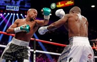 Floyd Mayweather Jr. beats Berto by decision, improves to 49-0