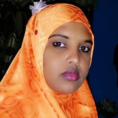 Car bomb kills broadcast journalist in Somalia